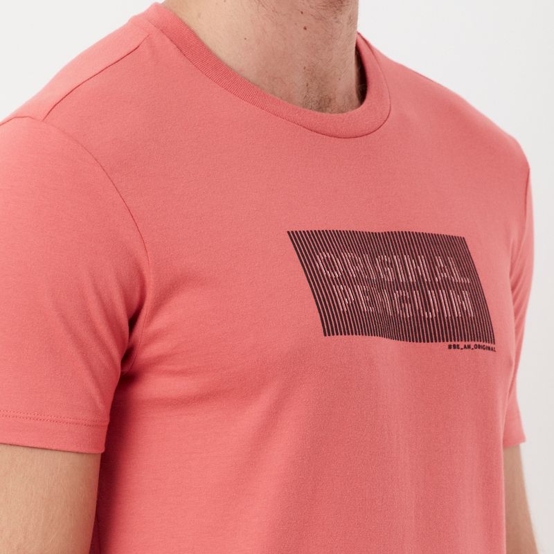 Camiseta-Estampa-Localizada-Vermelha-Original-PengBPKBuin-BPKB0046.614_3759